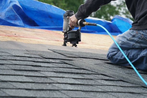 Best Roofing Contractor Near Me  in Charles City, IA